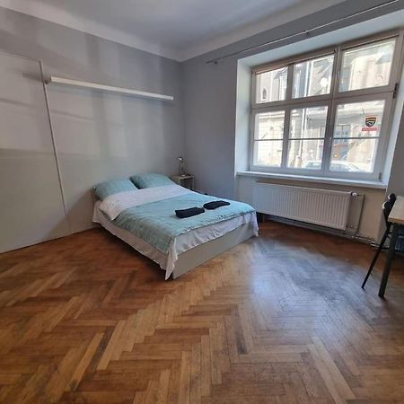 Fantastic Krk - Kr6 Room F Cracovie Extérieur photo