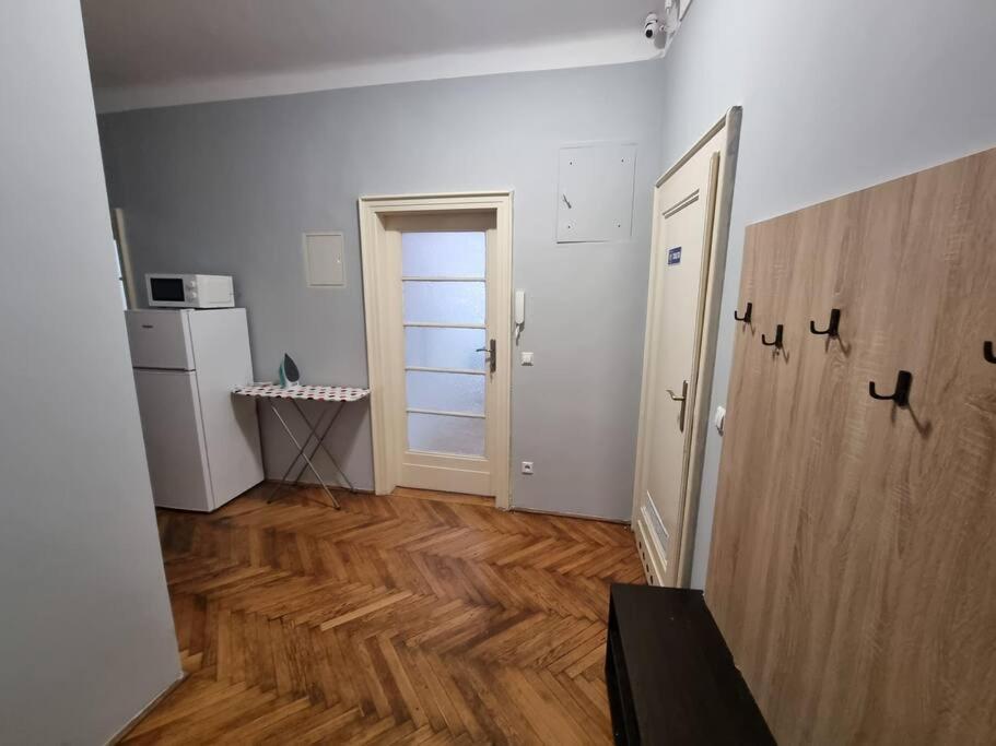Fantastic Krk - Kr6 Room F Cracovie Extérieur photo